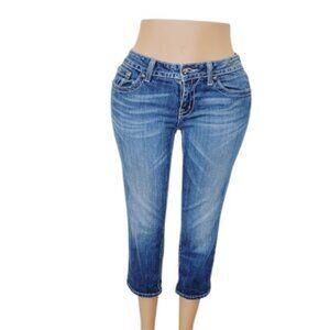 Miss Me Women's Blue Medium Wash Classic Denim Capri Pant Size 30